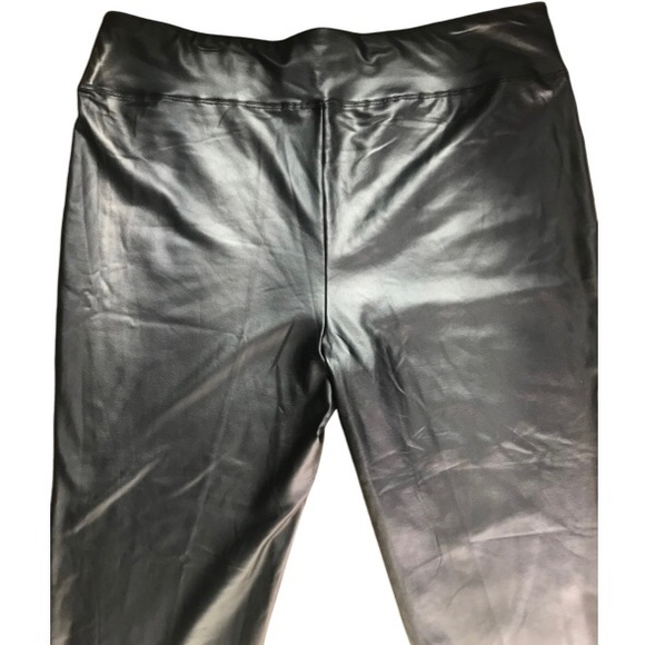 Faux Leather Leggings Light & Stretchy NWT - Picture 3 of 7